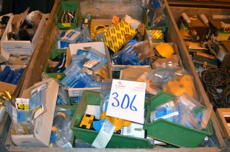 (1) Pallet Containing mainly atlas copco spares