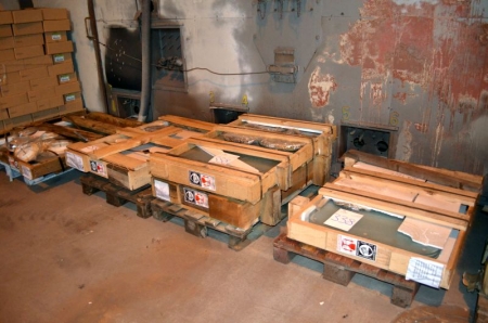 (4) Pallets Containing various sheets of glass