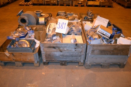 (3) Pallets Containing various Roxtec plastic pipe/cable seals