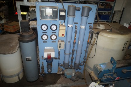 Reverse osmosis (RO plant) with softening plant