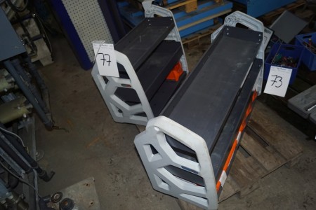 2 car interior orientation shelves. Length 990 mm and 1010 mm suitable for VW caddy