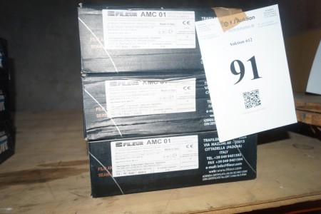 3 kasser svejsetråd. Fileur. AMC 01. 1,6 mm. Type: B300