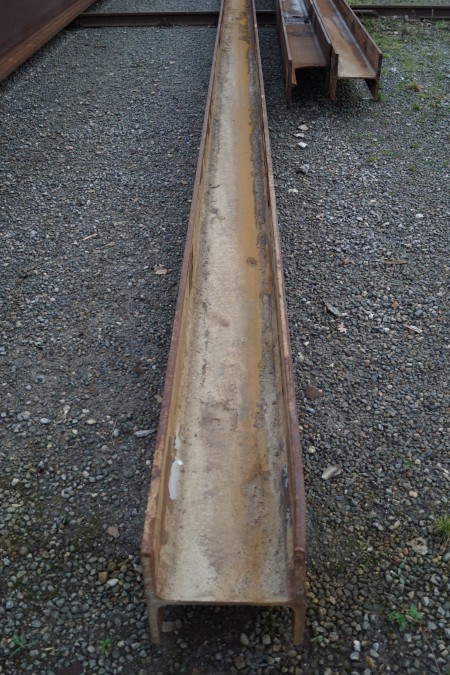 HEB iron beam used 300x300 L approx. 22 m  2600 kg