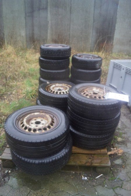 Various tires with rim