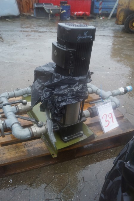 GRUNDFOS CR8, water pump