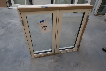 Wood / aluminum window, white / white, H100xB104 cm, frame width 12 cm.