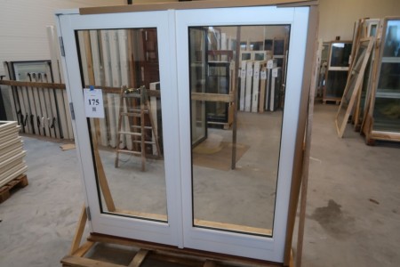 Double patio door left out, wood, white / white, H181,5xB167 cm, frame width 11,5 cm.