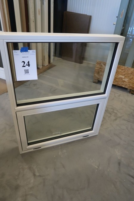 Holzfenster, weiß / weiß, H115xB95 cm. Rahmenbreite 11,5 cm. Mit einem offensichtlichen Rahmen. Modell Foto