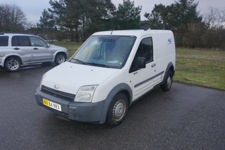 Ford transit connect - regnr. BV84983. Part no .: WF0TXXTTPT4R08800. Last view: 17-9-18 (approved). First date: 21-4-04. KM: 123181. Variant: 220 S 1.8 Tdi. T = 2225th L = 825