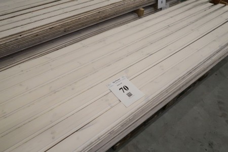 30 m2 rustic boards, lye treated. Thickness 16 mm. Cover width 85 mm. Length 300 cm.