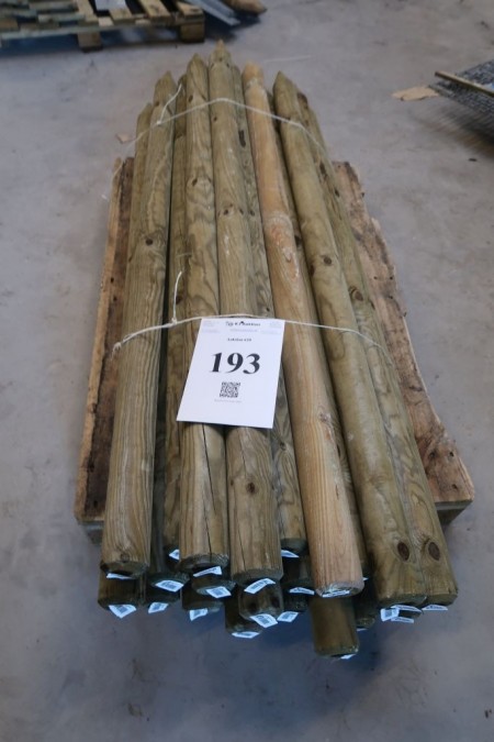 24 pcs. round piles. Ø7 cm. Length 160 cm. pressure-treated