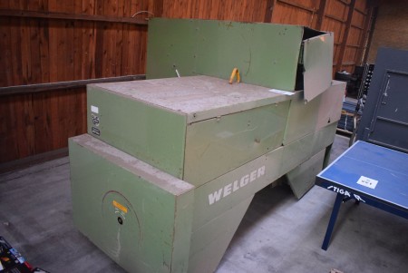 Welger waste presses. 410x200 (height) x210 cm.