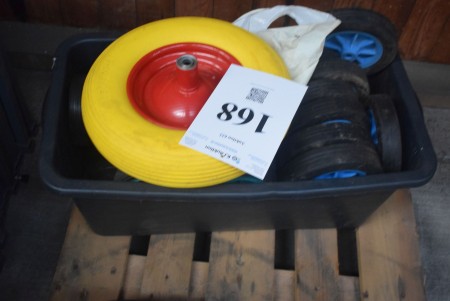 Box with various spare wheels - different sizes. 15cm, 20 cm.