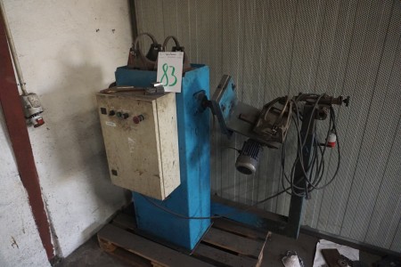 Turning unit for welding '