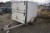 Lukket trailer uden plader og papirer total 2000 last 1350