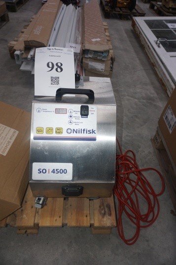Nilfisk high pressure cleaner model SO4500 demonstration model (only run once) + various extra equipment