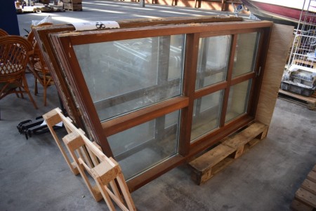 2 stk. mahogni vinduer - Højde: 2099 cm. Bredde: 1068 cm.