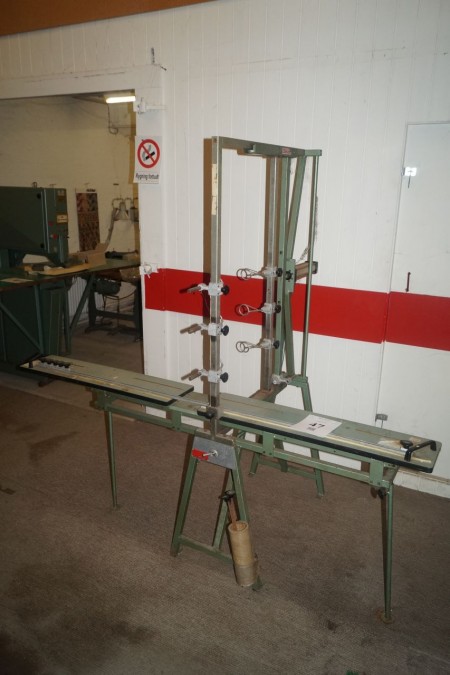 Presses for mounting buttons CHB type Junior.