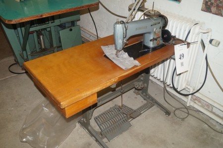 Singer sewing machine 196k205