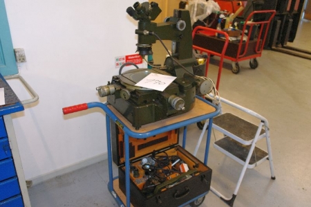 Jena microscope, Spitzenhöhe 42.32 mm, with accessories