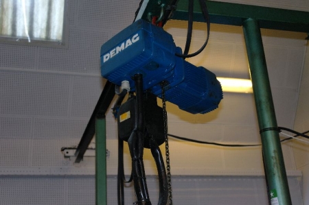 Demag electric hoist 0.31 ton, 2 speed