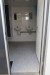 Mandskabsvogn, med bad og wc, 6 stk. omklædningsskabe, bord og køleskab. Reg nr. AS9917