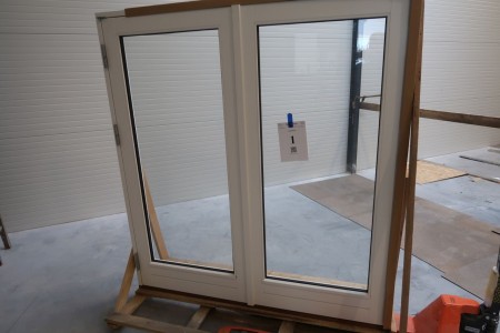 Double patio door left out, wood, white / white, H181,6xB167 cm, frame width 11,5 cm.