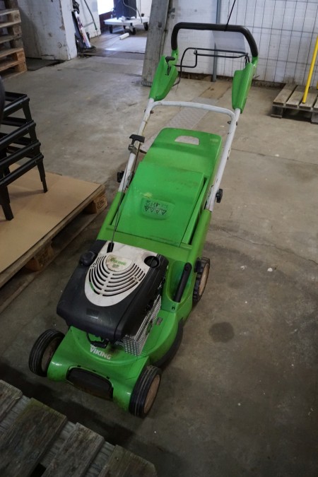 VIKING petrol lawn mower, condition unknown
