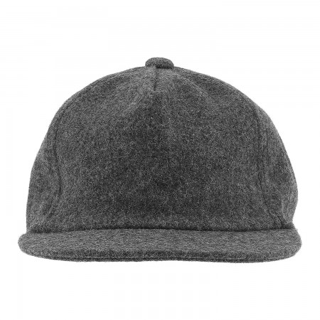 25 CAPS, Melton, GRAY_x000D_ Powerful quality in 100% new wool. One size with neck adjustment. 