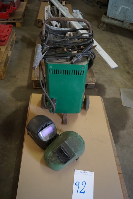 Electrode welder and 2 welding helmets