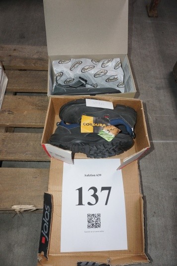 2 pcs. safety shoes. Str. 40th