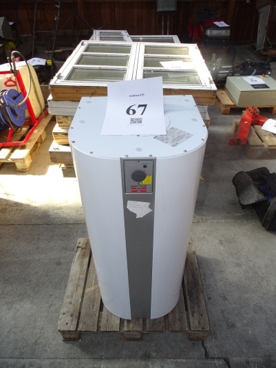 Metrotherm 110L water heater