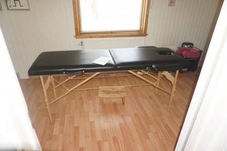 Massage table + various in room '