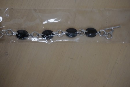 Silberarmband mit schwarzem Onyx