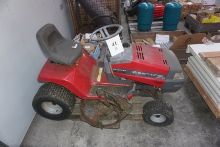 Garden Tractor. Marked. Sentinel. 145/102. Automatic drive. Condition: unknown. With key.