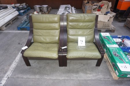 2 pcs. chairs. 76x75x85 cm.