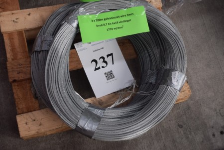 3x200m galvaniseret wire. 5 mm. Brud 8,7 Kn 6x19 vindinger. 1770 m/mm2
