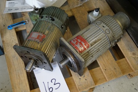 2 electric motors l: approx. 50 cm