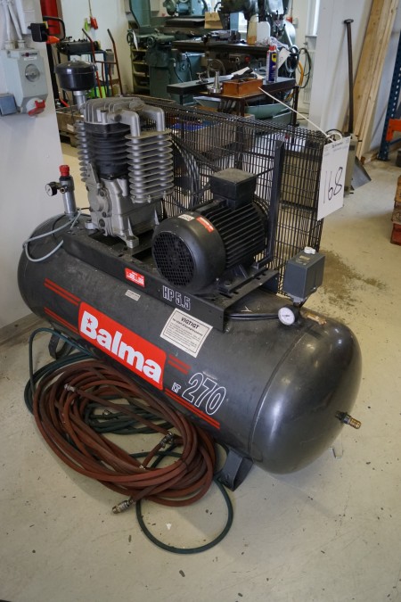 Large compressor brand: BALMA LT270 400v, 5.5 hp, type: NS43, year 1997 max pressure: 11 bar, 270L, l: 140 h: 100 ø: 50 cm + air hoses