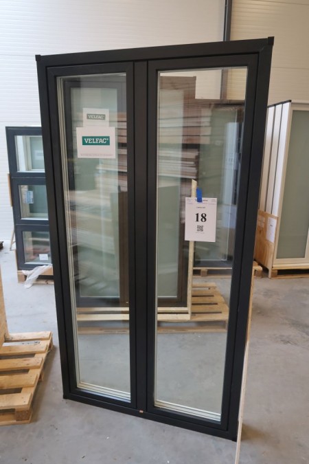 Holz / Aluminium-Fenster, Anthrazit / Weiß, H200xB1092 cm, Rahmenbreite 14,8 cm, innen, mit Rettungsöffnung, 3-Schicht-Glas. Modell Foto