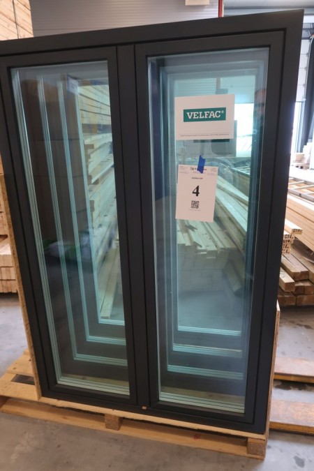 Wood / aluminum window, Anthracite / white, H170xB115,4 cm, frame width 14,8 cm, inward, with rescue opening, 3-layer glass. Have little damage on the bottom of the inside see photo. model Photo