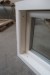 Træ/alu vindue, Antracit/hvid, H50xB165,3 cm, karmbredde 14,8 cm, med fast ramme, 3-lags glas. Har været monteret