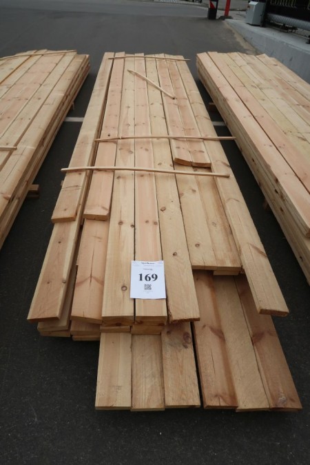 Estimated approx. 170 meters boards, 32x125 mm. Length 300-450 cm.