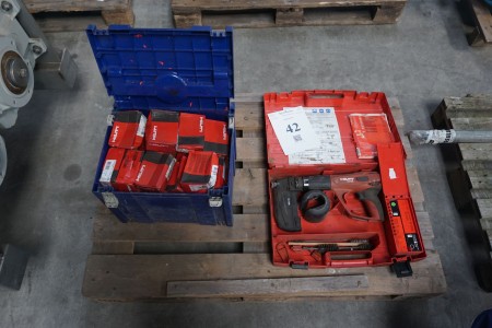 Hilti Schrotflinte. DX 460. MX 72. Mit Kartuschen und Nägeln