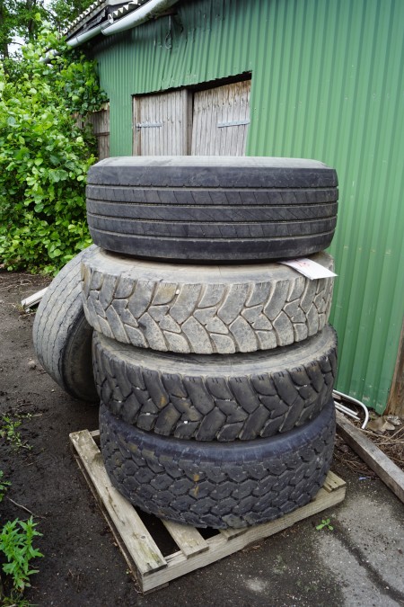 7 truck tires