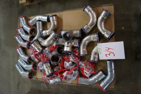 Pallet with various pressure fittings, in various sizes for plumbing