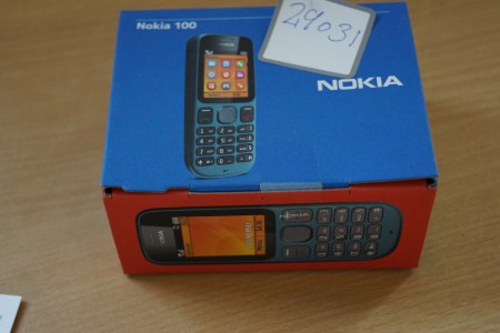 NOKIA 100 phone, unused