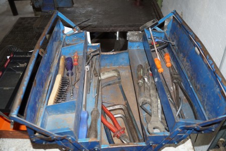 2 stk værktøjskasser med diverse værktøj