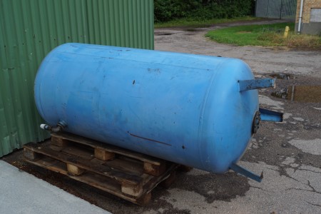 Pressure container h. 210 cm ø: 80 cm