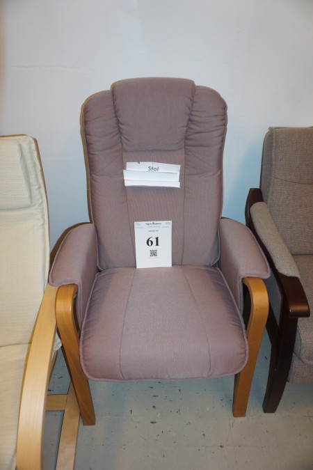 Chair. 70x100x60 cm.